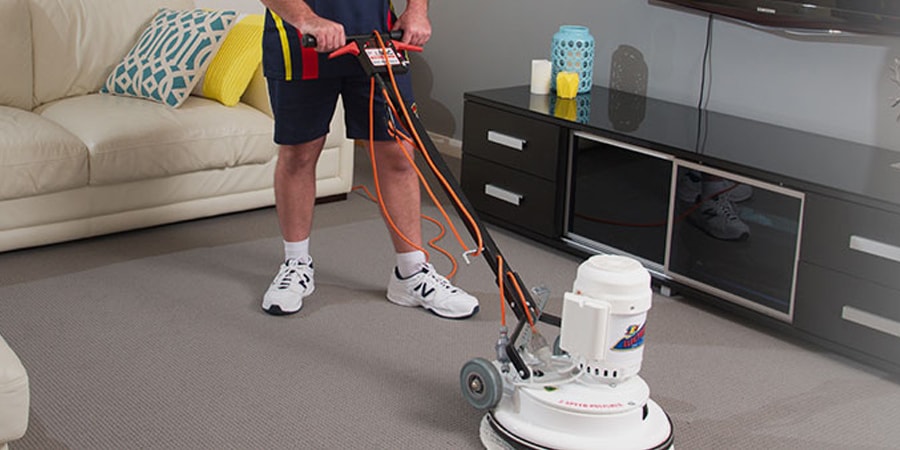 4 Tips for Keeping Carpet Clean During the Colder Months