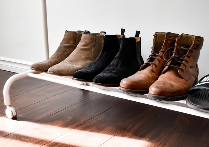 shoe rack with leather shoe